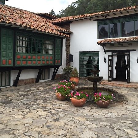 Hotel San Luis De Ucuenga Nobsa エクステリア 写真