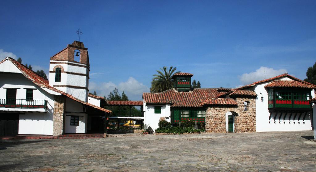 Hotel San Luis De Ucuenga Nobsa エクステリア 写真